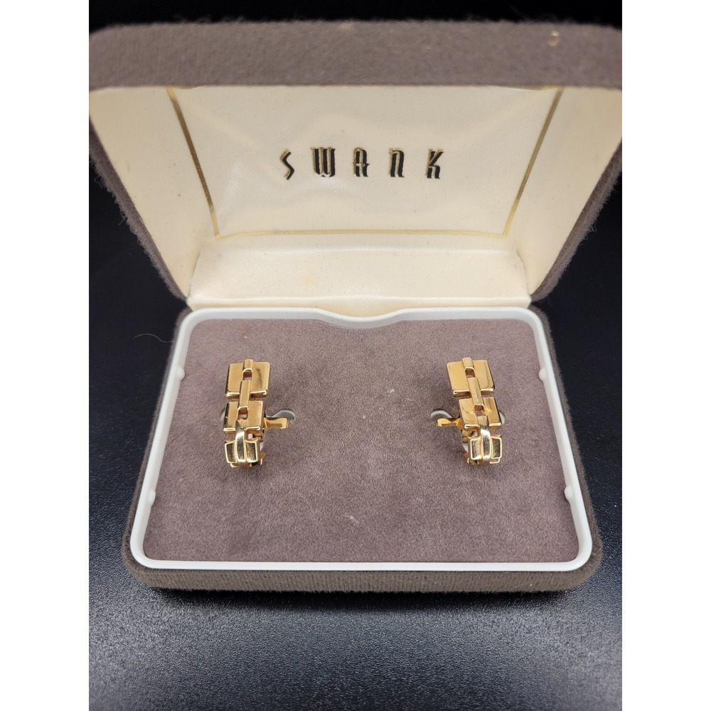 Swank Cufflinks Gold Tone Geometric Chain Link Design with Original Box